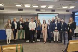 JUVENES PRO MEDICINA 3