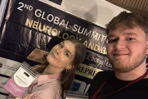 Udział studentów SKN Neurorehabilitacji w międzynarodowej konferencji NEUROSCIENCE 2026