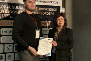 Udział studentów SKN Neurorehabilitacji w międzynarodowej konferencji NEUROSCIENCE 2026